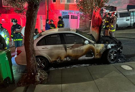 Cars set on fire in Bernal Heights on New Year's Eve, police investigating